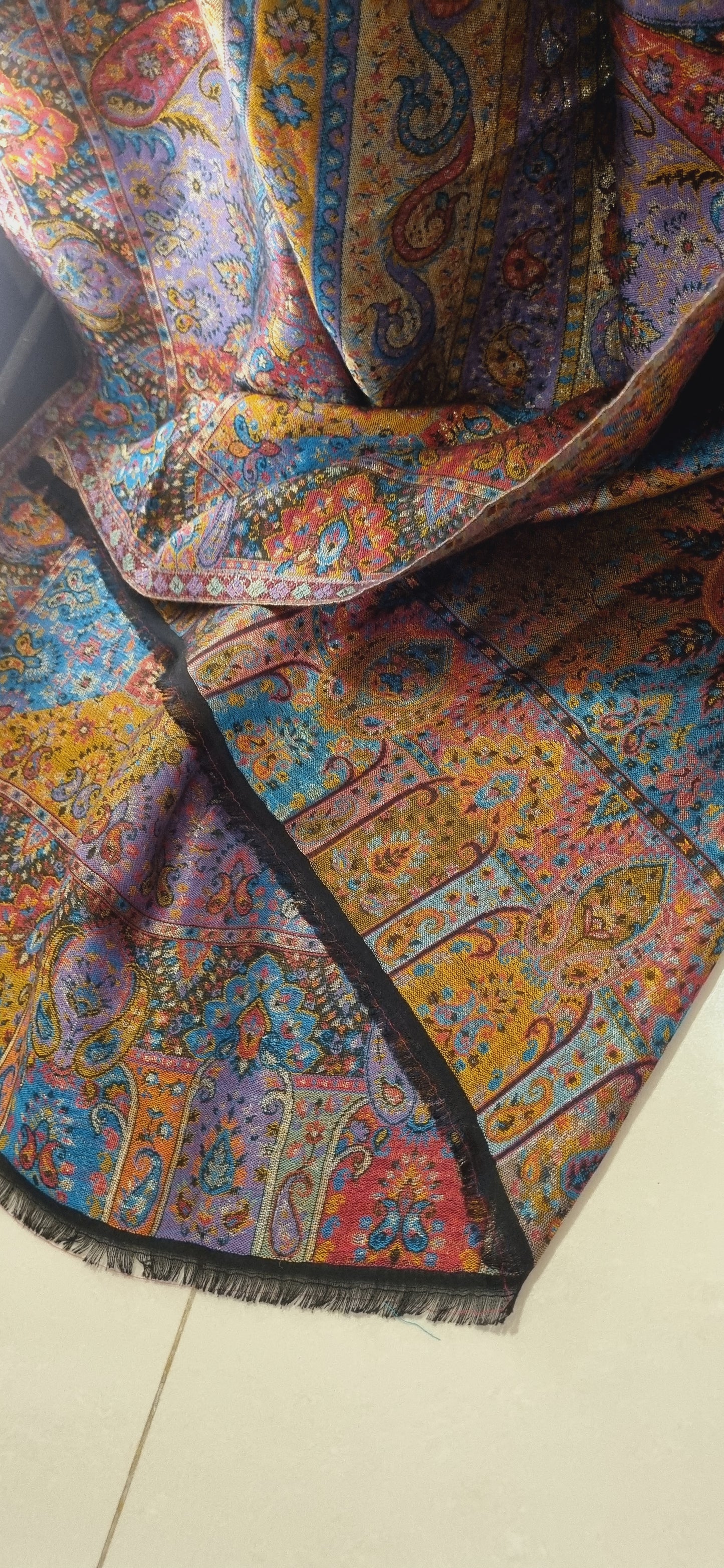 Reversible gandhara moonlight kaani shawl