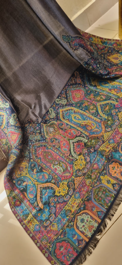 Reversible moonlight gandhara kaani shawl