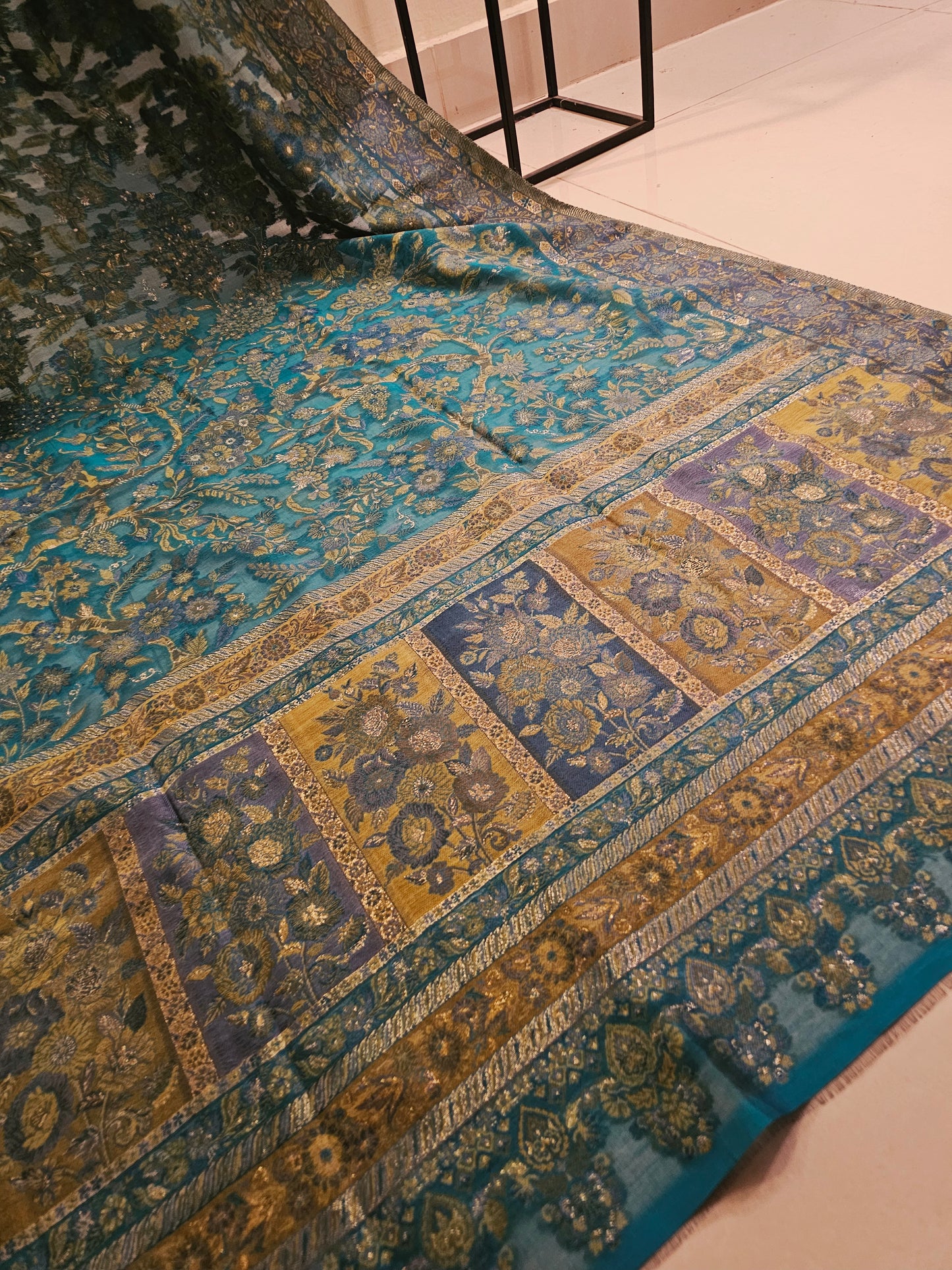 Silk kaani shawl
