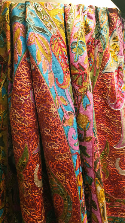 Reelkar embroidered: Pashmina
