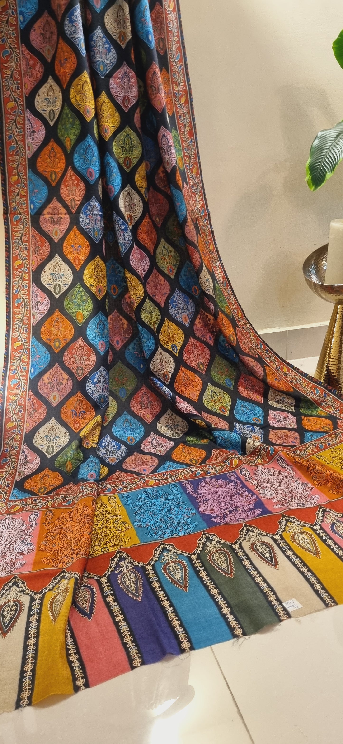 Reelkar embroidered pashmina