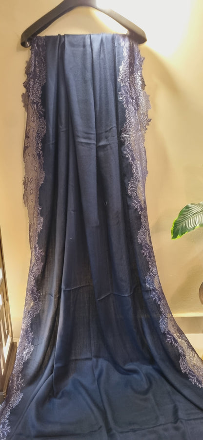 Pashmina chantilly shawl