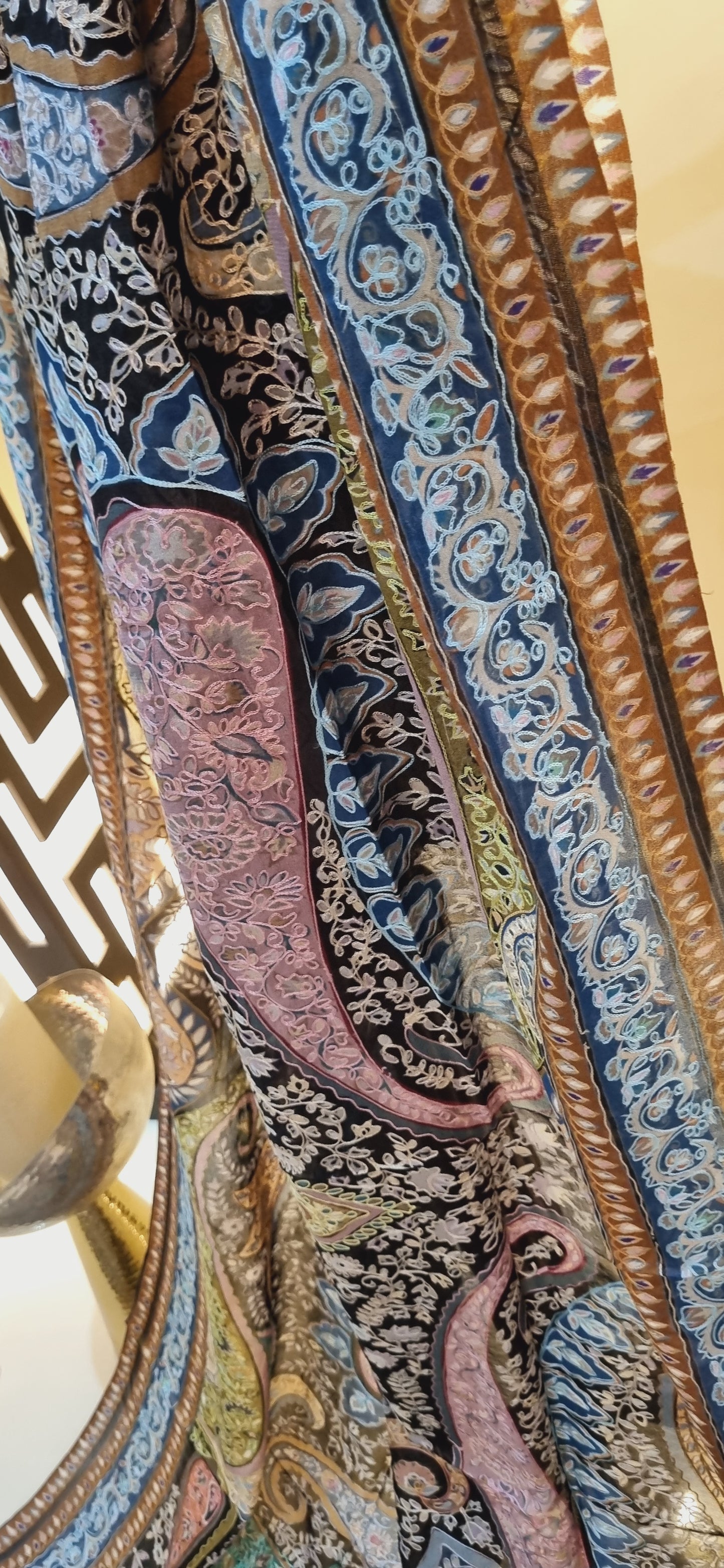 Silk Reelkar shawl