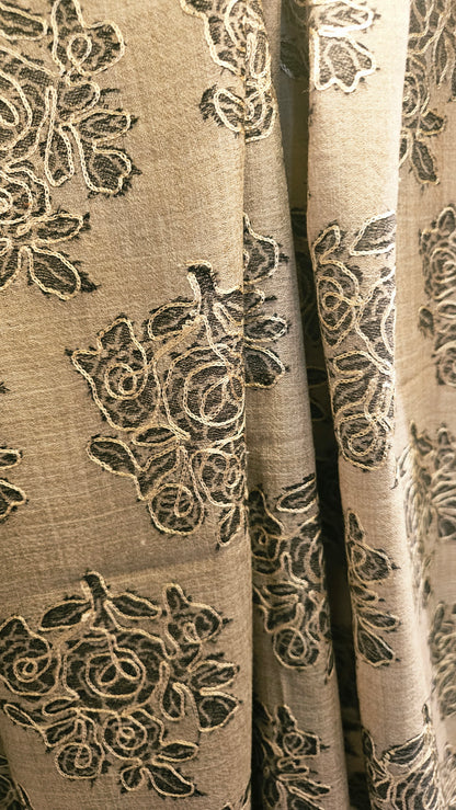 Reelkar embroidered kaani: Toosh