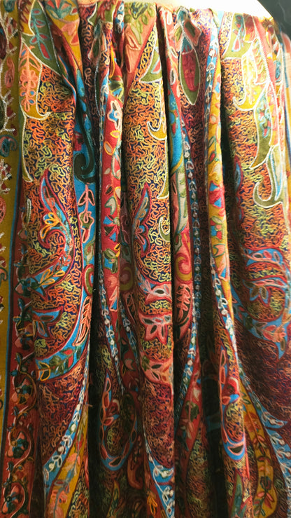 Reelkar embroidered: Pashmina