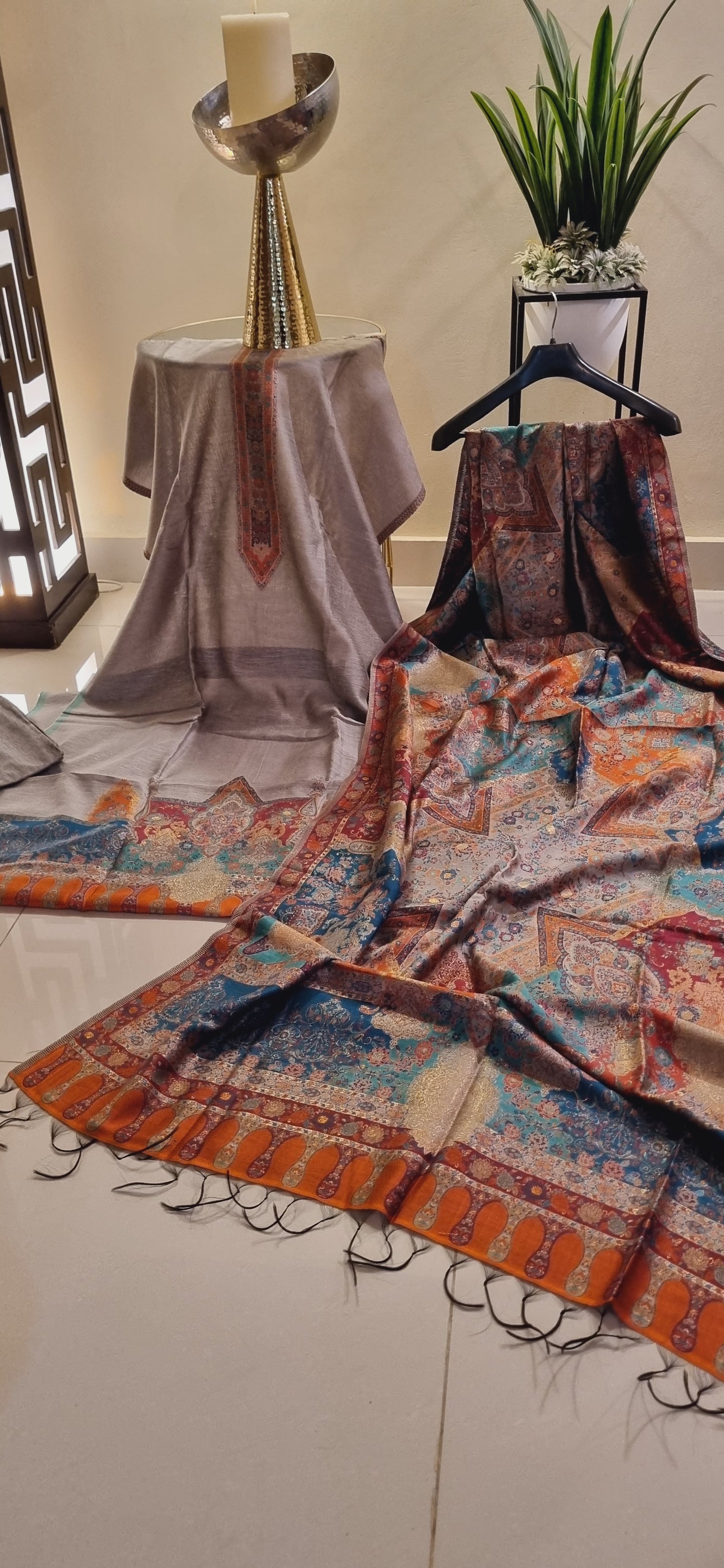 Silk kaani suit