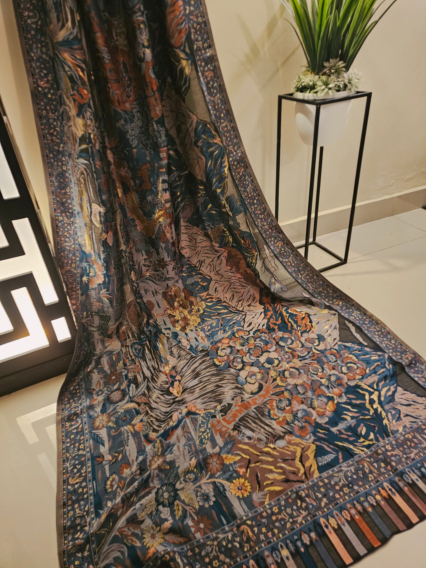 Silk kaani shawl
