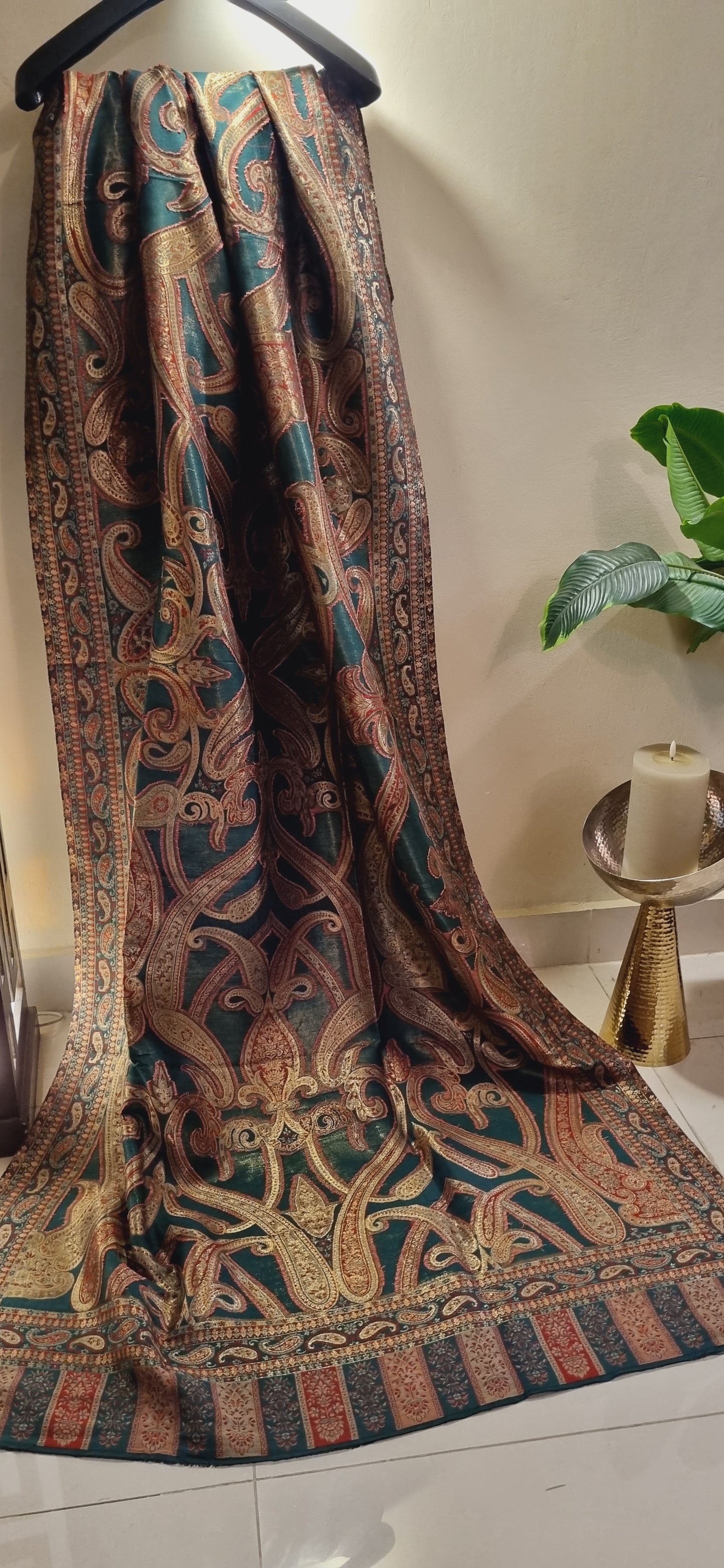 Moonlight reversible kaani