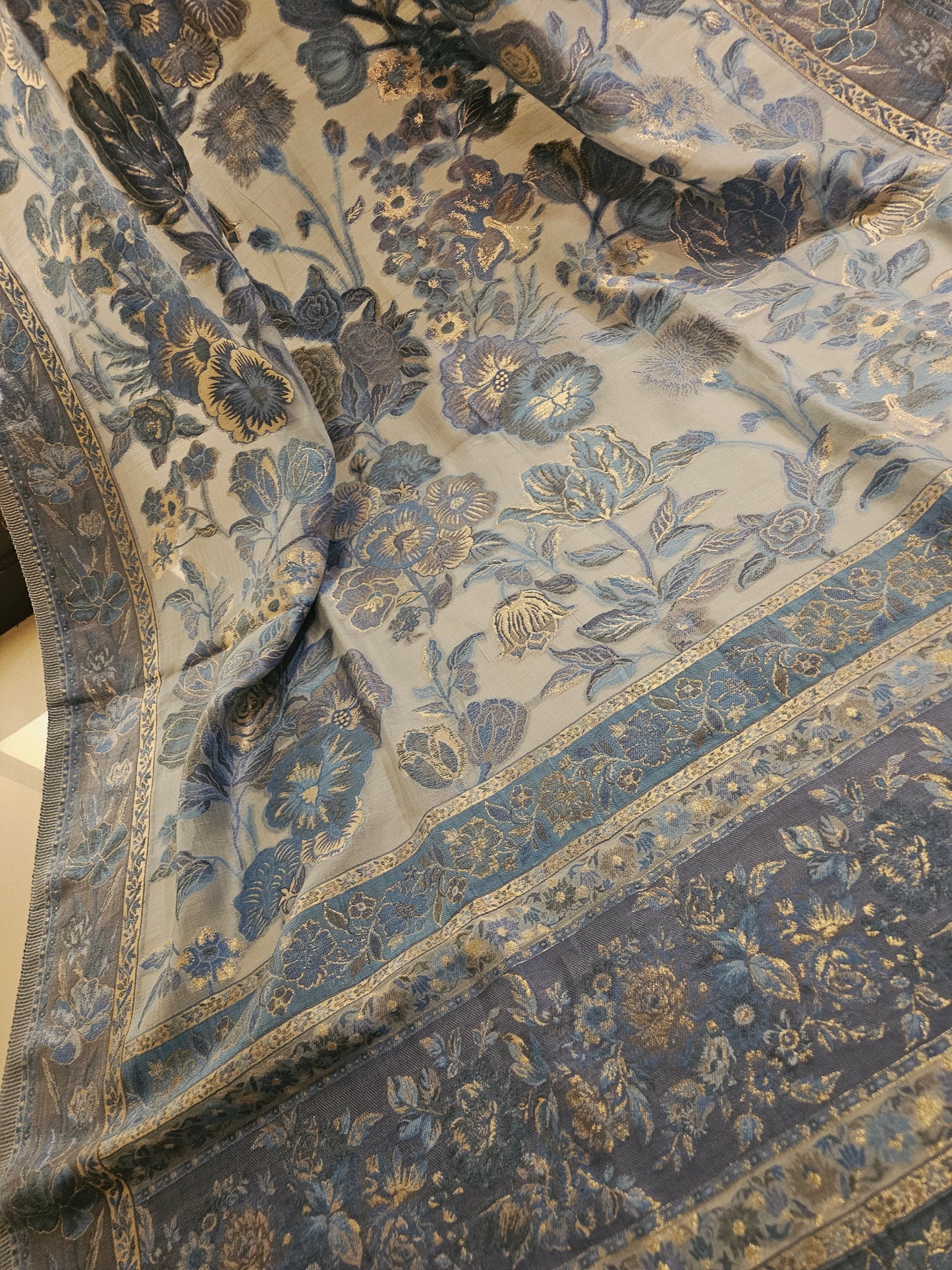 Silk kaani shawl