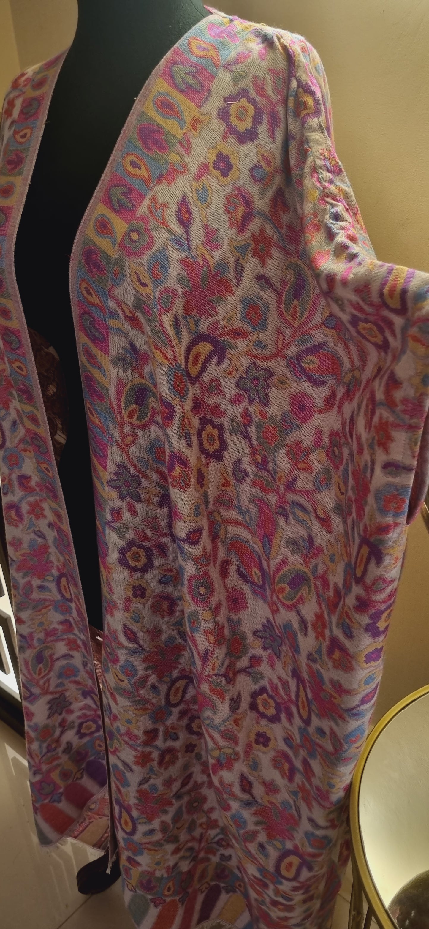 Pashmina kaani shrug