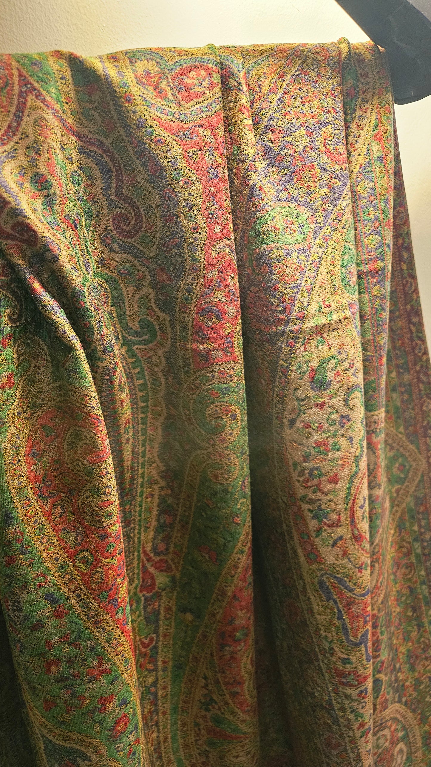 Persian reversible kaani: Pashmina