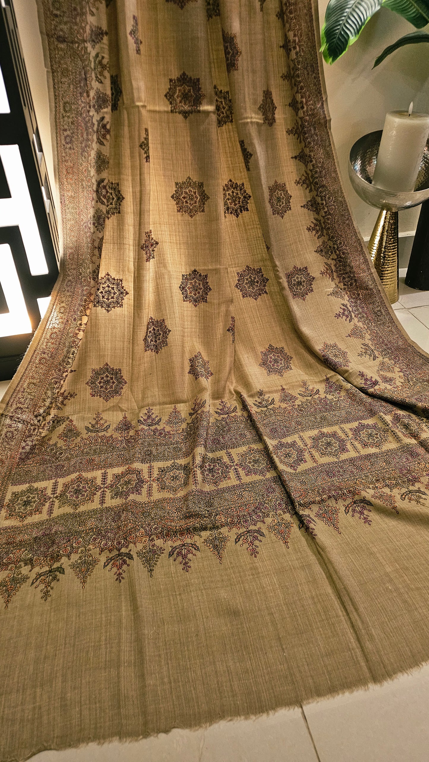 Beena shawl
