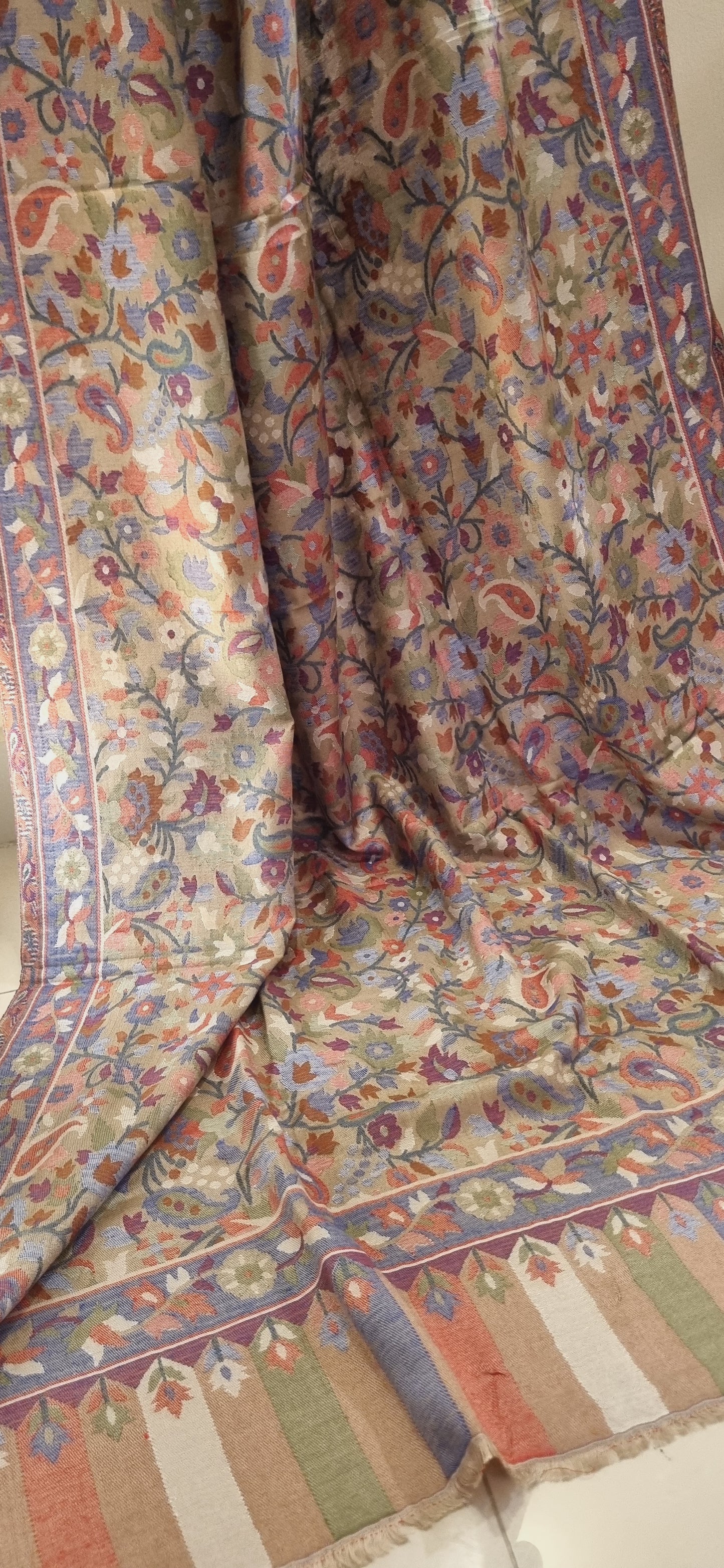 Pashmina kaani shawl