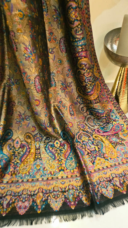 Moonlight reversible gandhara kaani: Pashmina