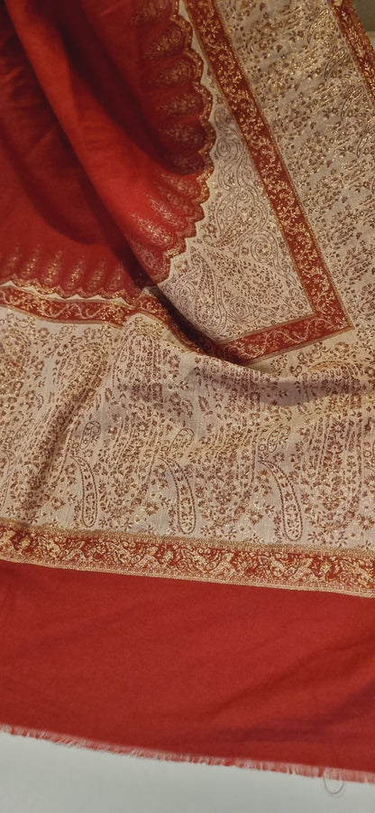 Pashmina with moonlight kaani border