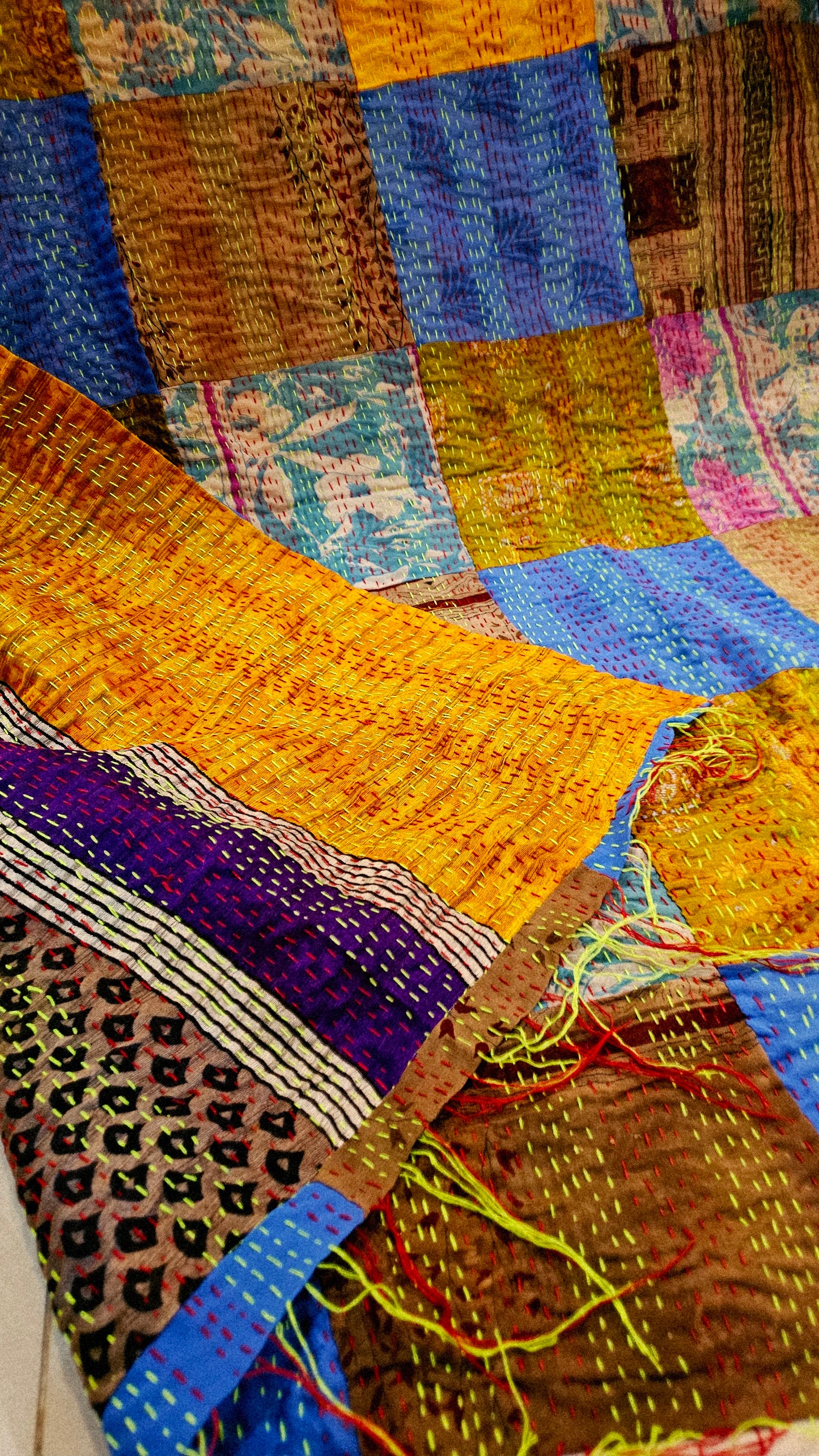 Rilli hand embroidered duapta