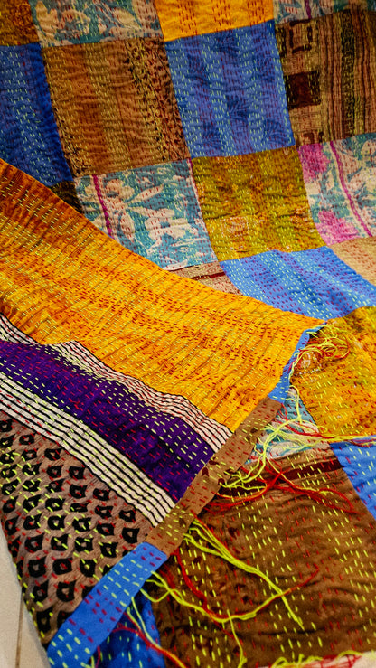 Rilli hand embroidered duapta