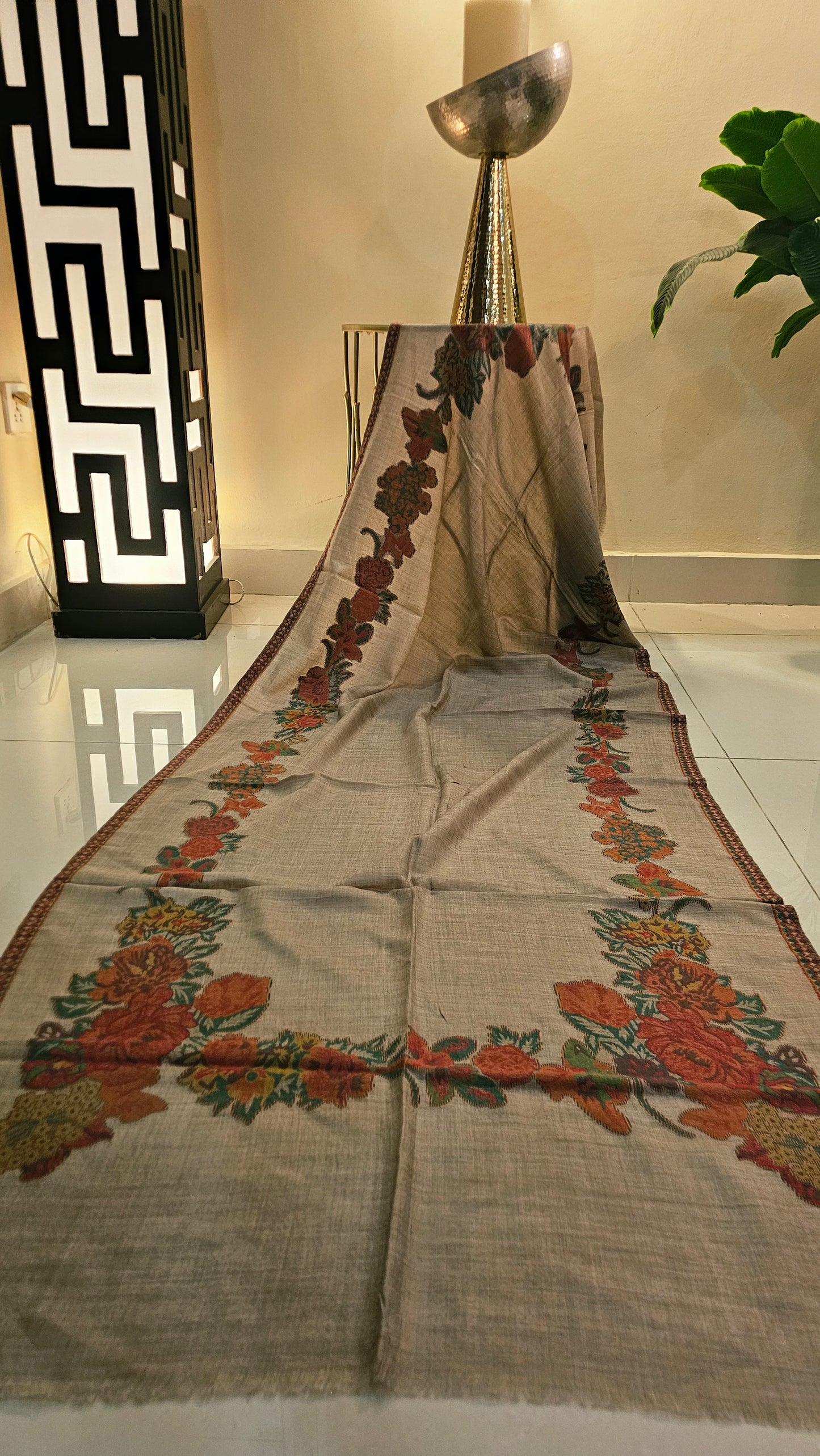 Kaani minishawl: Toosh