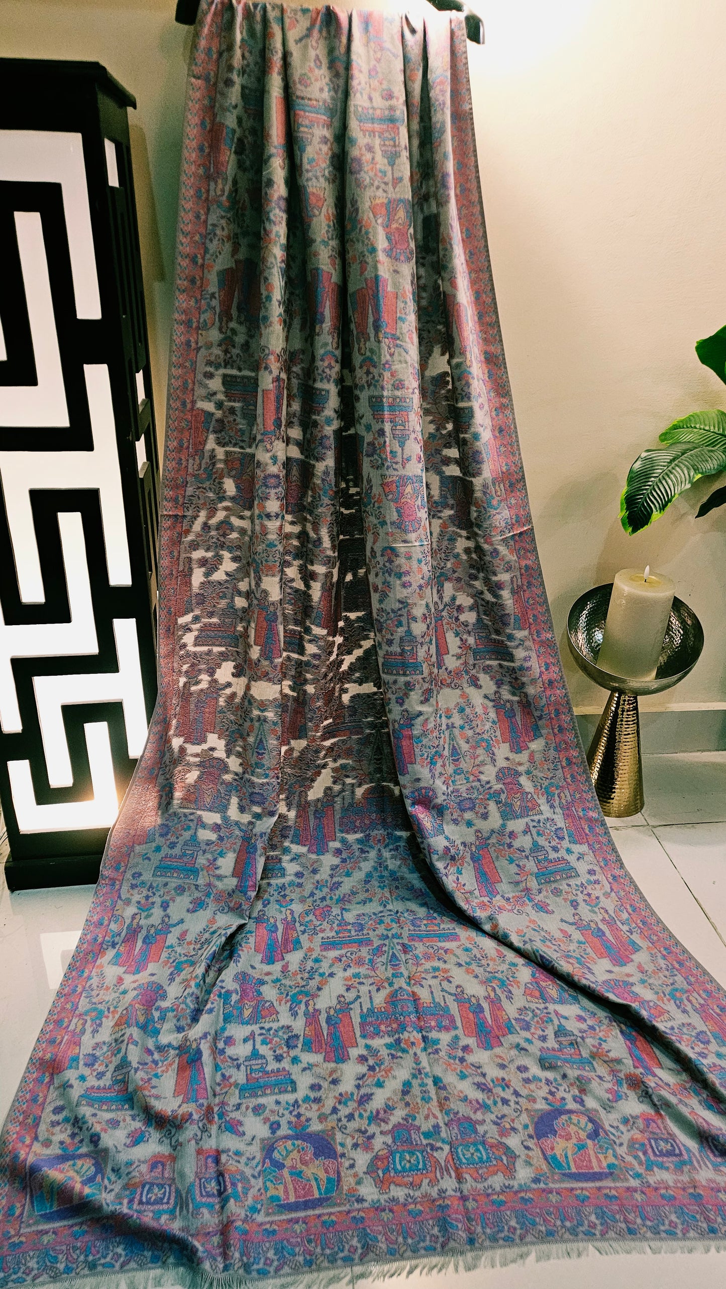 Kaani shawl: woollen pashmina
