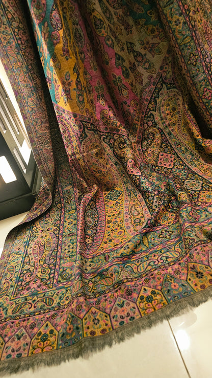 Reversible Persian kaani: Toosh
