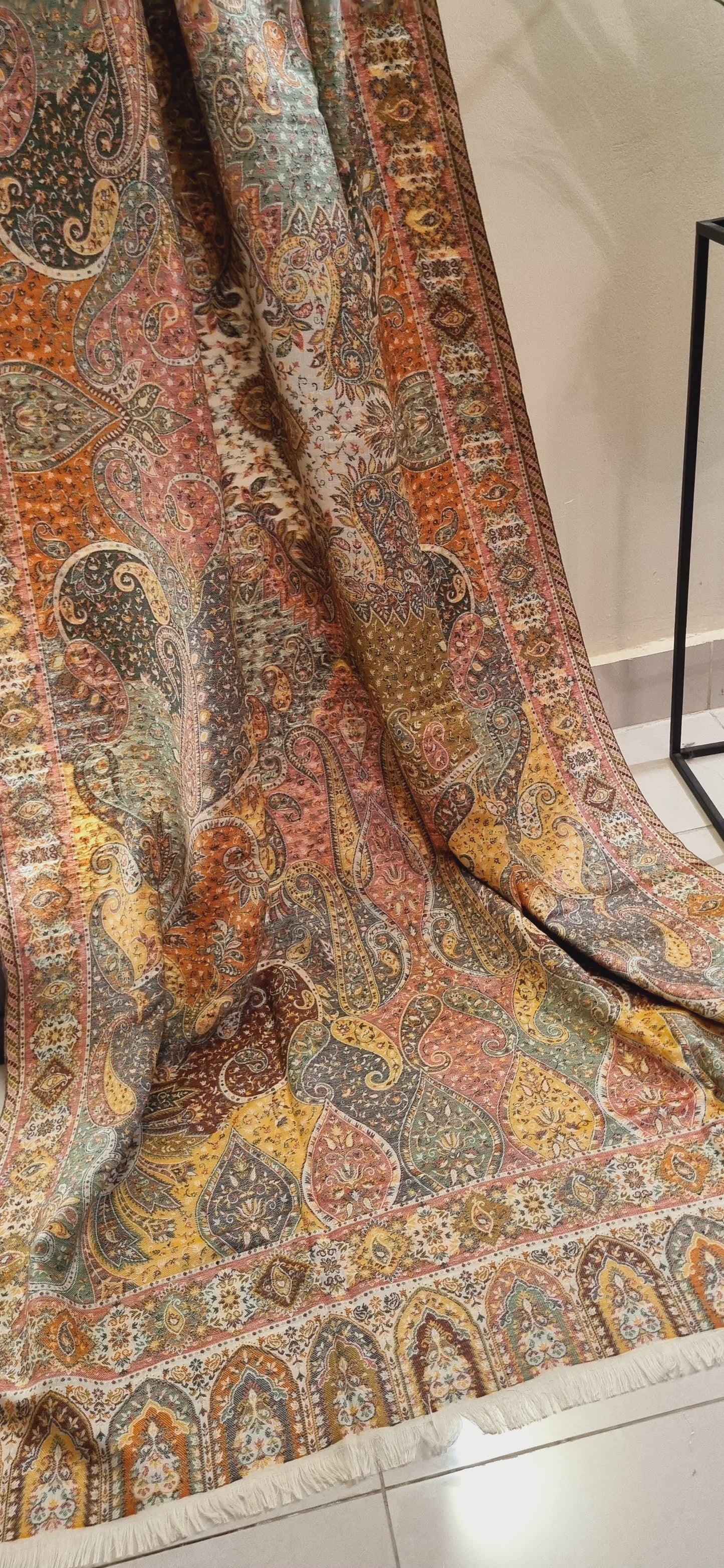 Tabrizi kaani pashmina