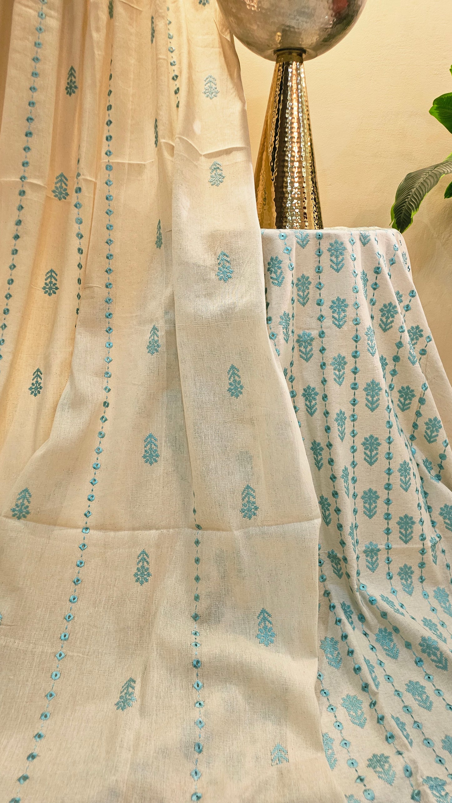 Embroidered three piece: Karandi khaddar