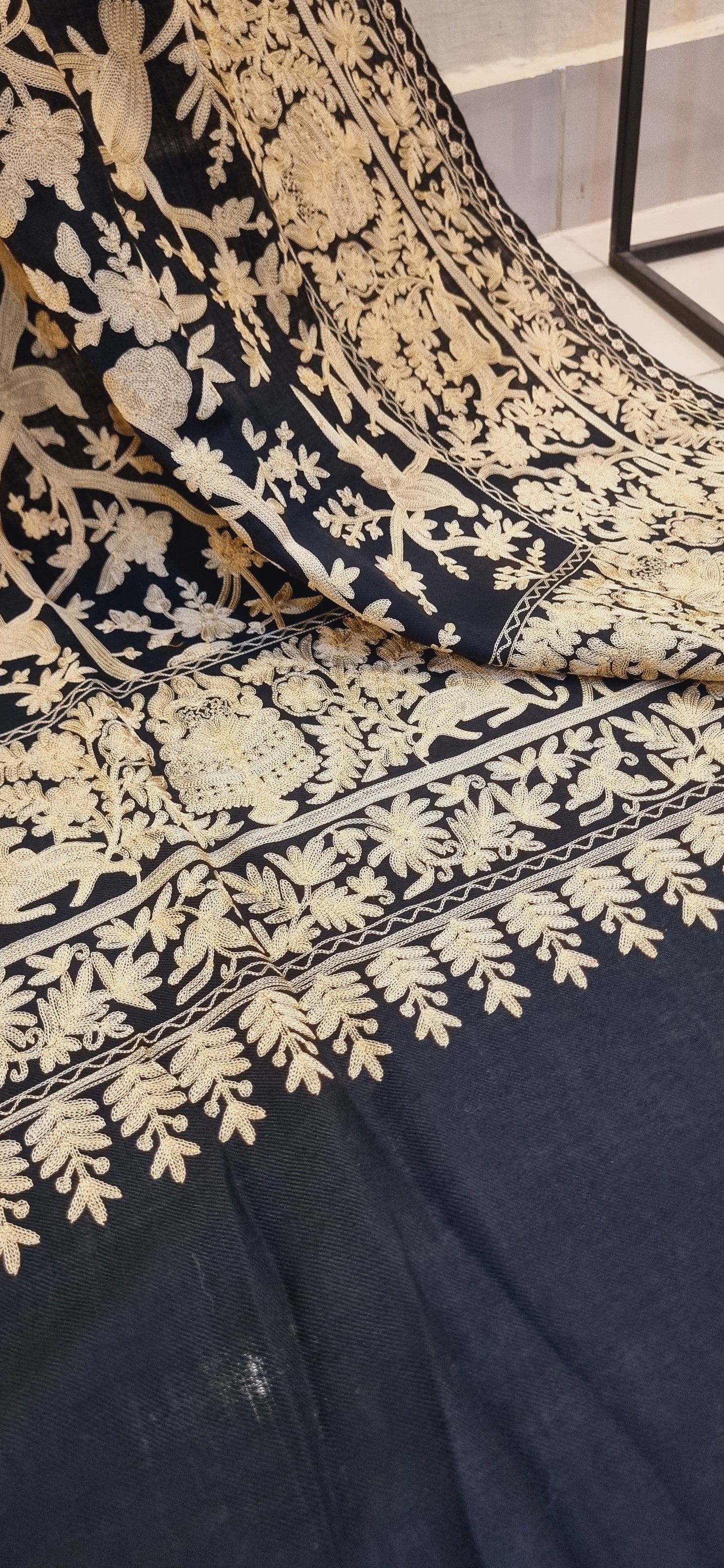 Birdie embroidered pashmina shawl
